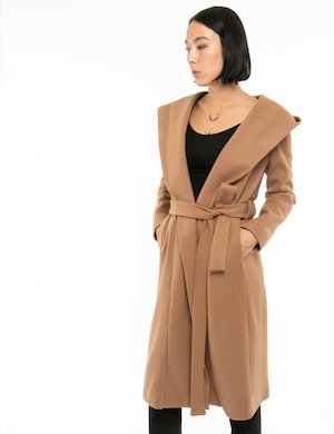 Outlet cappotti e giacche Vougue da donna scontate - Cappotto Vougue con cintura